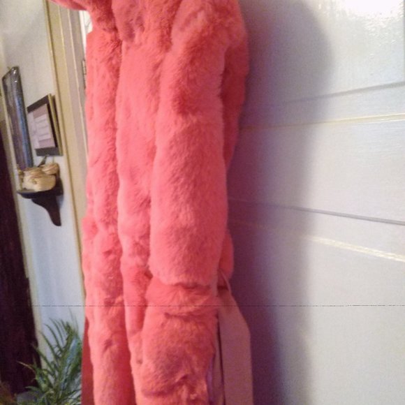 Vintage Austin Powers J&X Pink Long Shawl Faux Fur Hooded Sleeveless Jacket - Picture 5 of 9